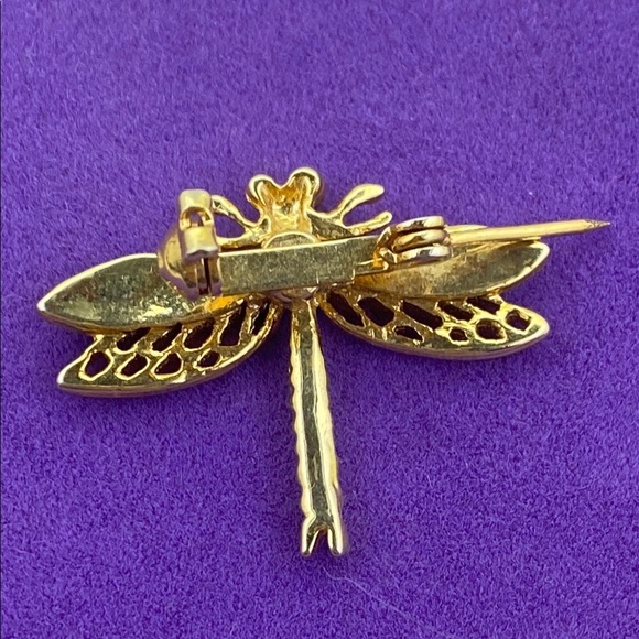 💛 Elegant Gold Crystal Dragonfly Brooch - Picture 3 of 4